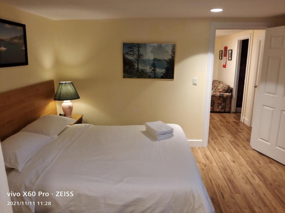 Romantic Homestay 코퀴틀람 외부 사진
